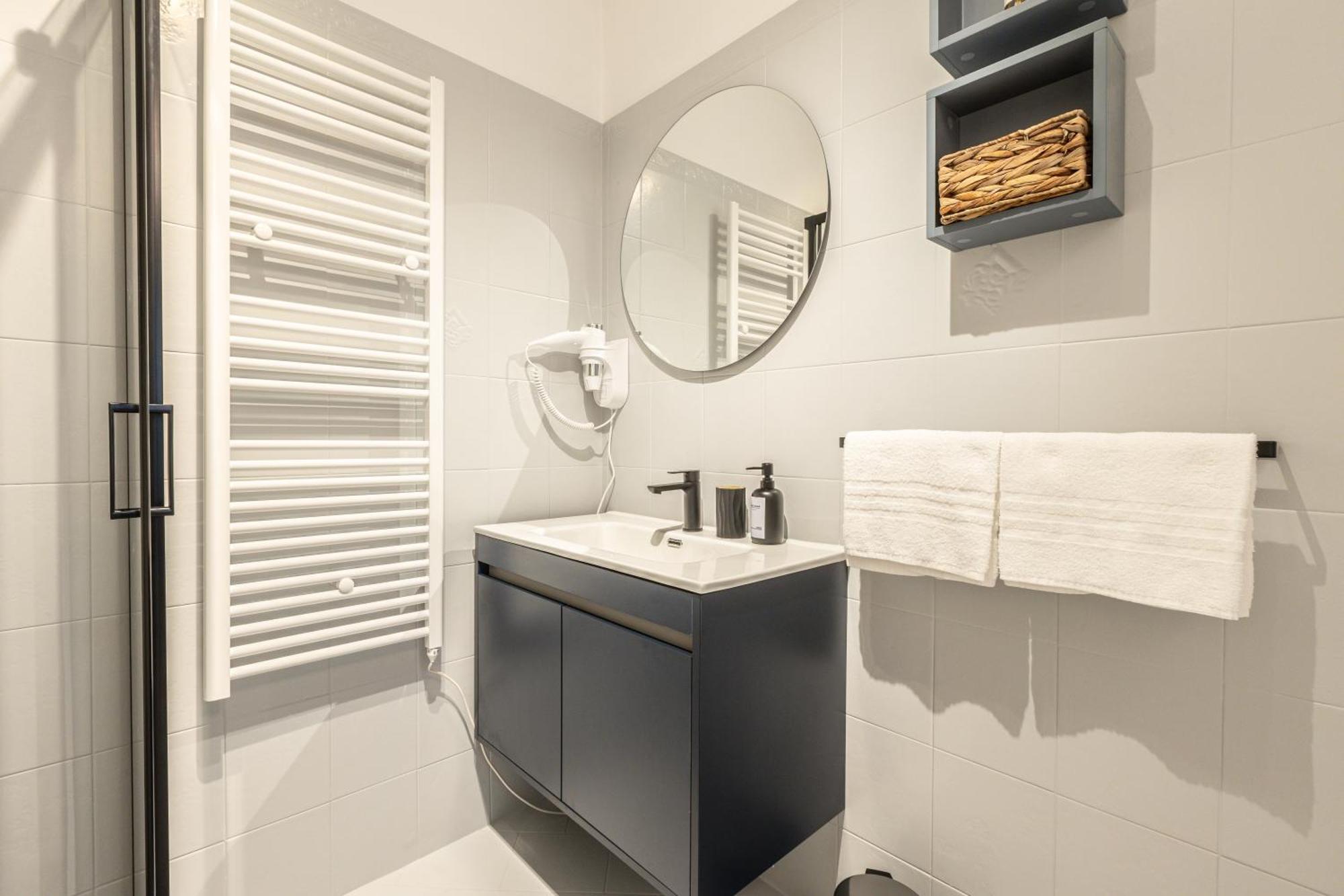 Piazza Unita D'Italia - Jr Suite Con Ac - Wi Fi - Park Convenzionato Terst Exteriér fotografie